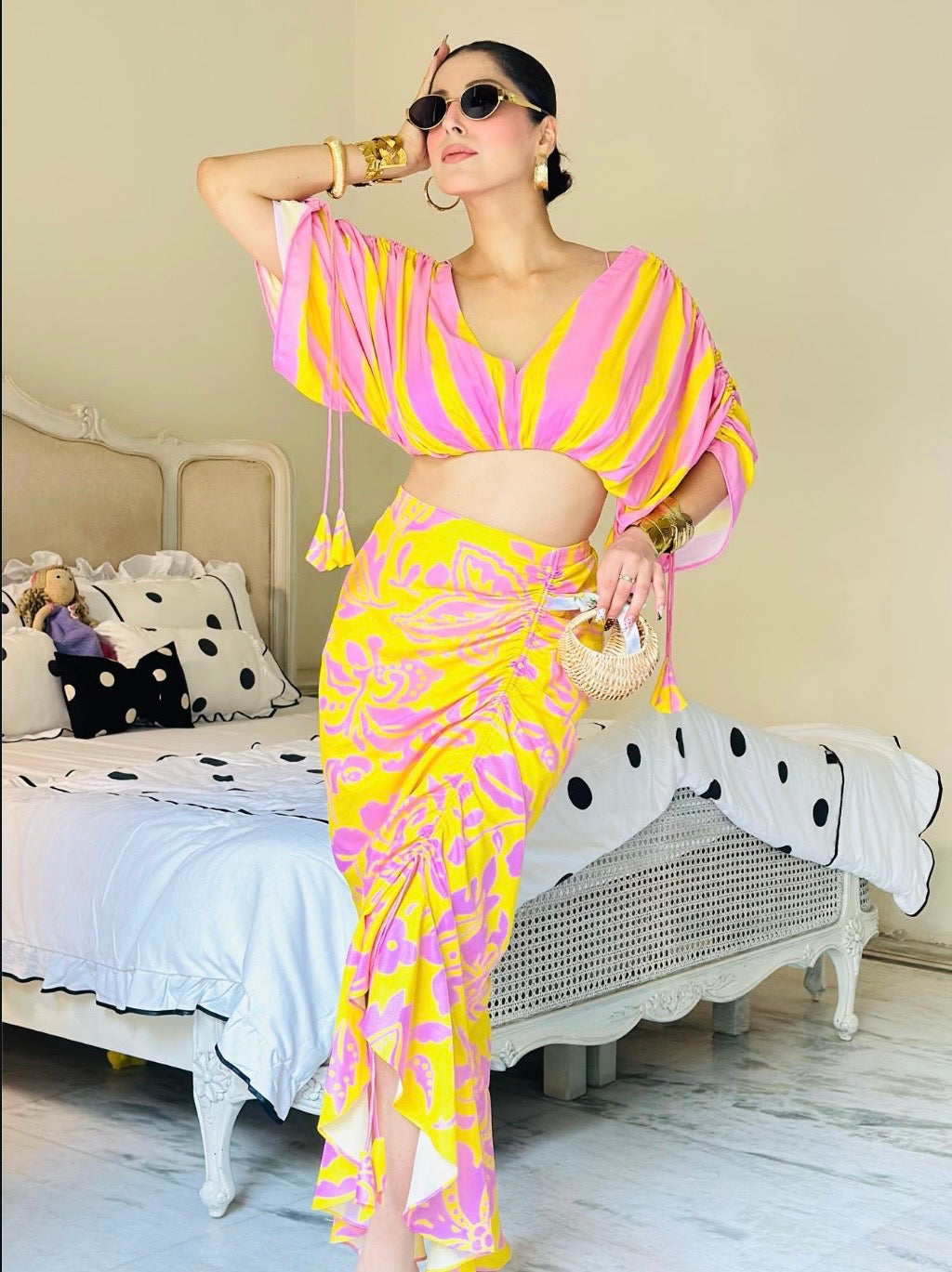 PINK AND NEON RESORT OUTFIT
