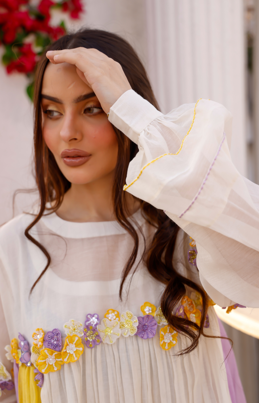 WHITE KURTI WITH YELLOW BOTTOM
