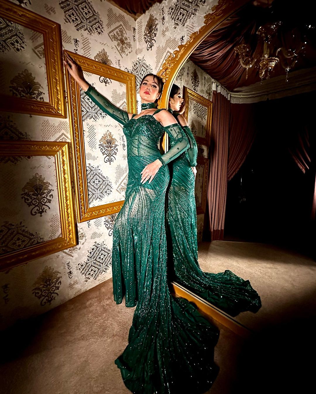 PINE GREEN FISH CUT LEHENGA