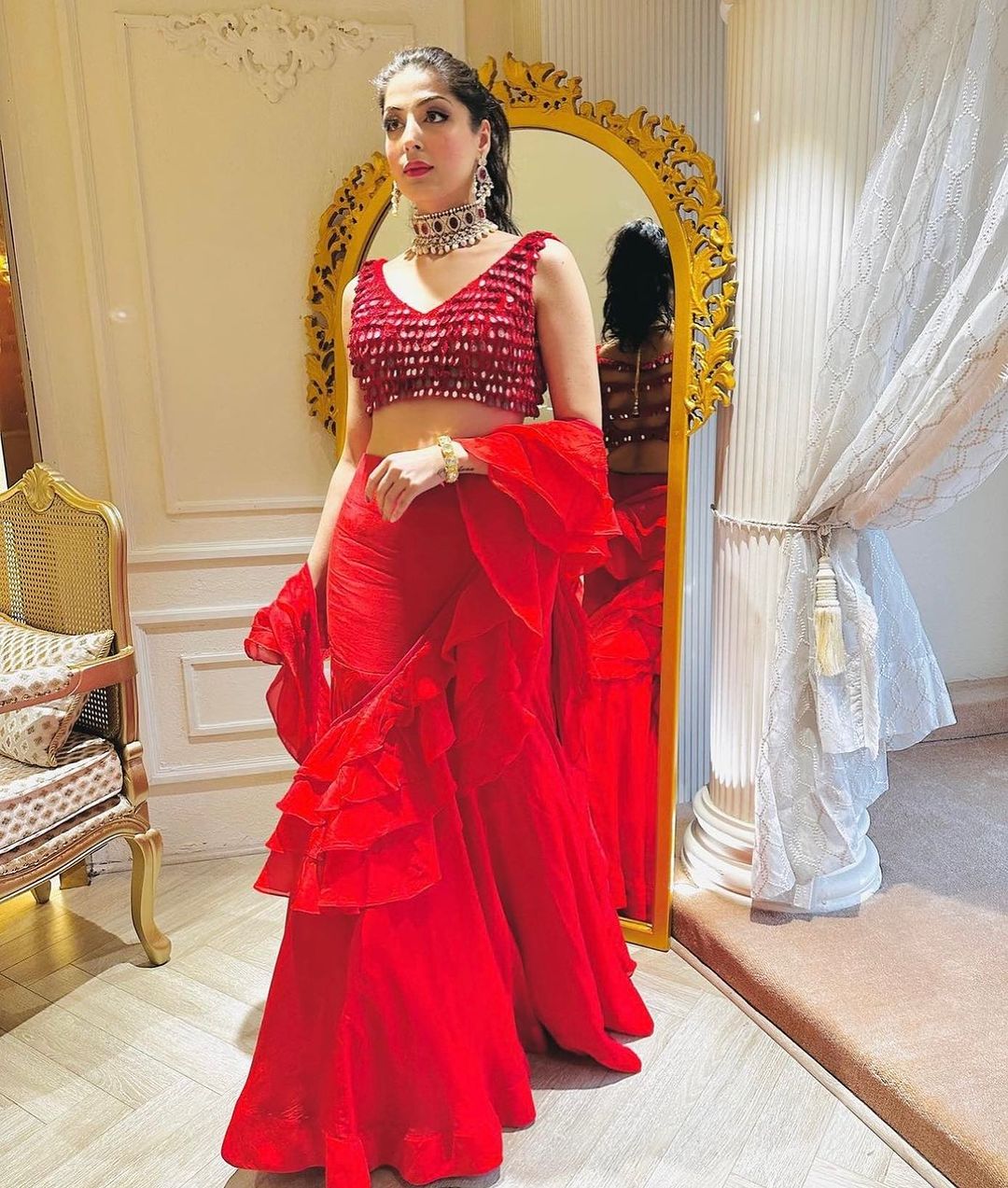 PIGMENT RED COLOR SAREE & DRAPE