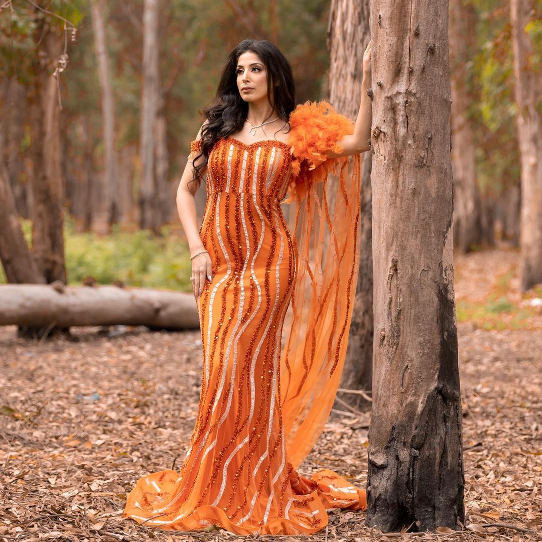 orange gown