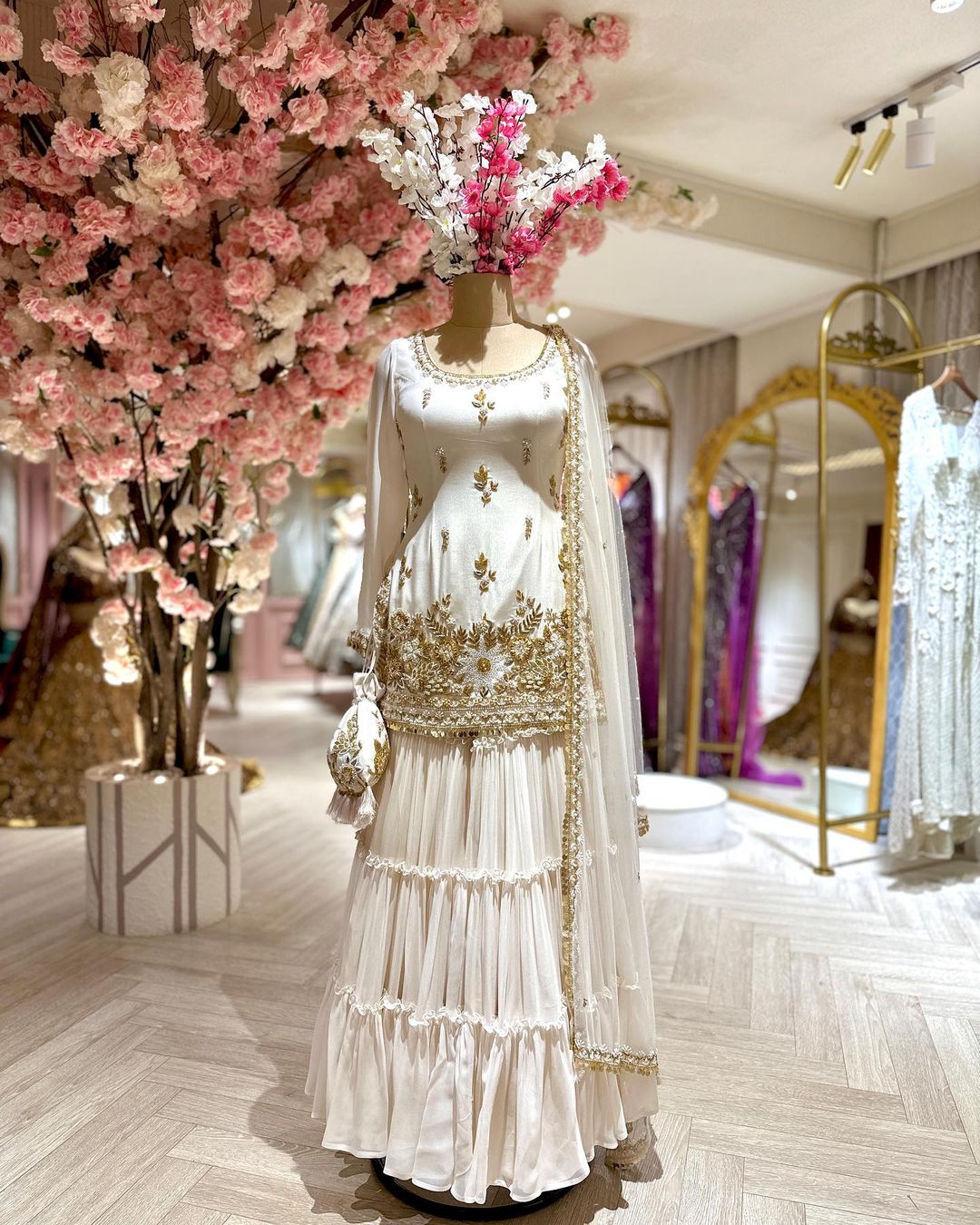 CREAMY WHITE ANARKALI SUIT WITH DUPATTA