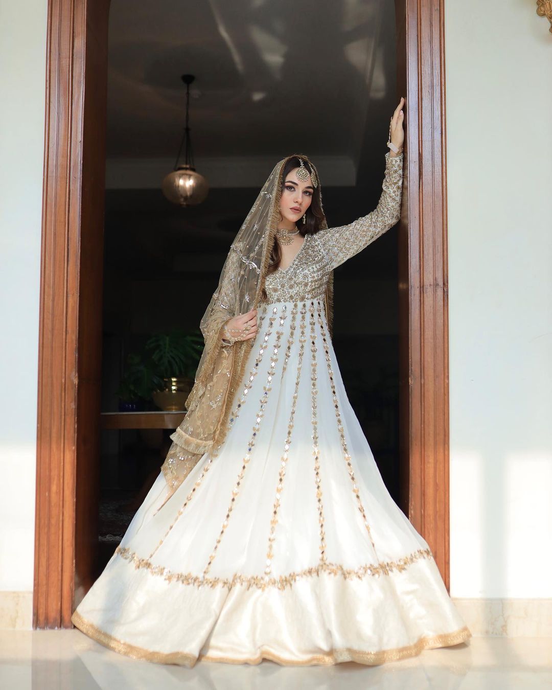 WHITE COLOR ANARKALI SUIT WITH HEAVY EMBROIDERY