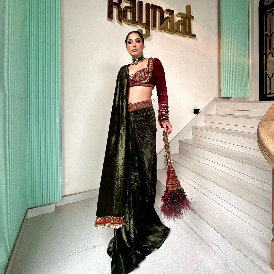 OLIVE GREEN COLOR VELVET SAREE WITH RED EMROIDERY VELVET TOP