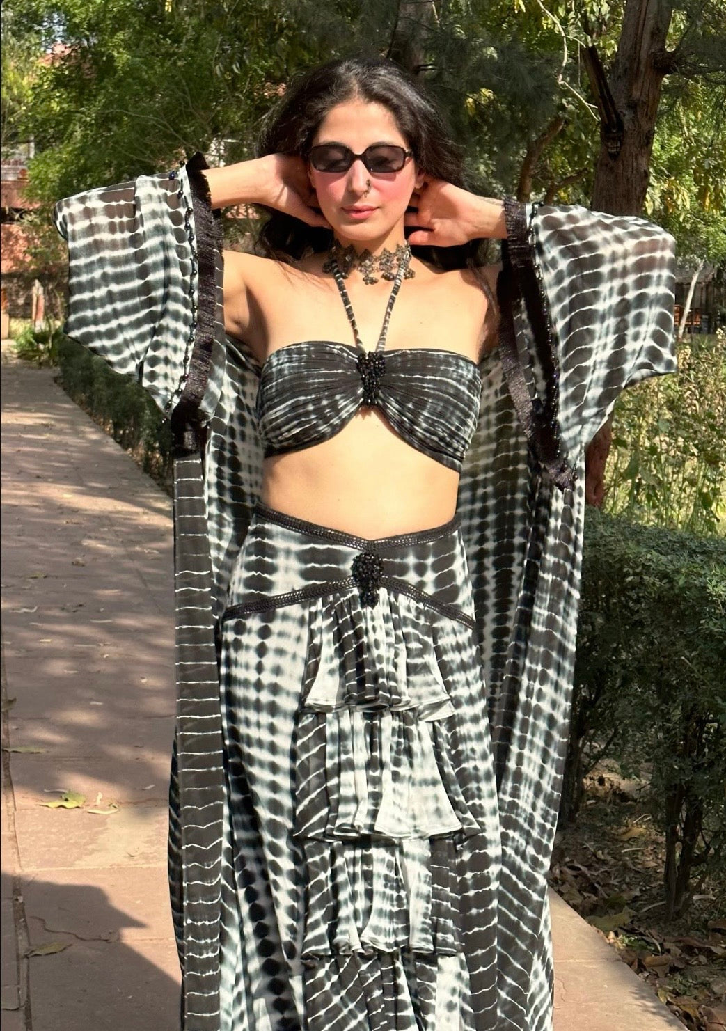 BLACK TIE-DYE OUTFIT