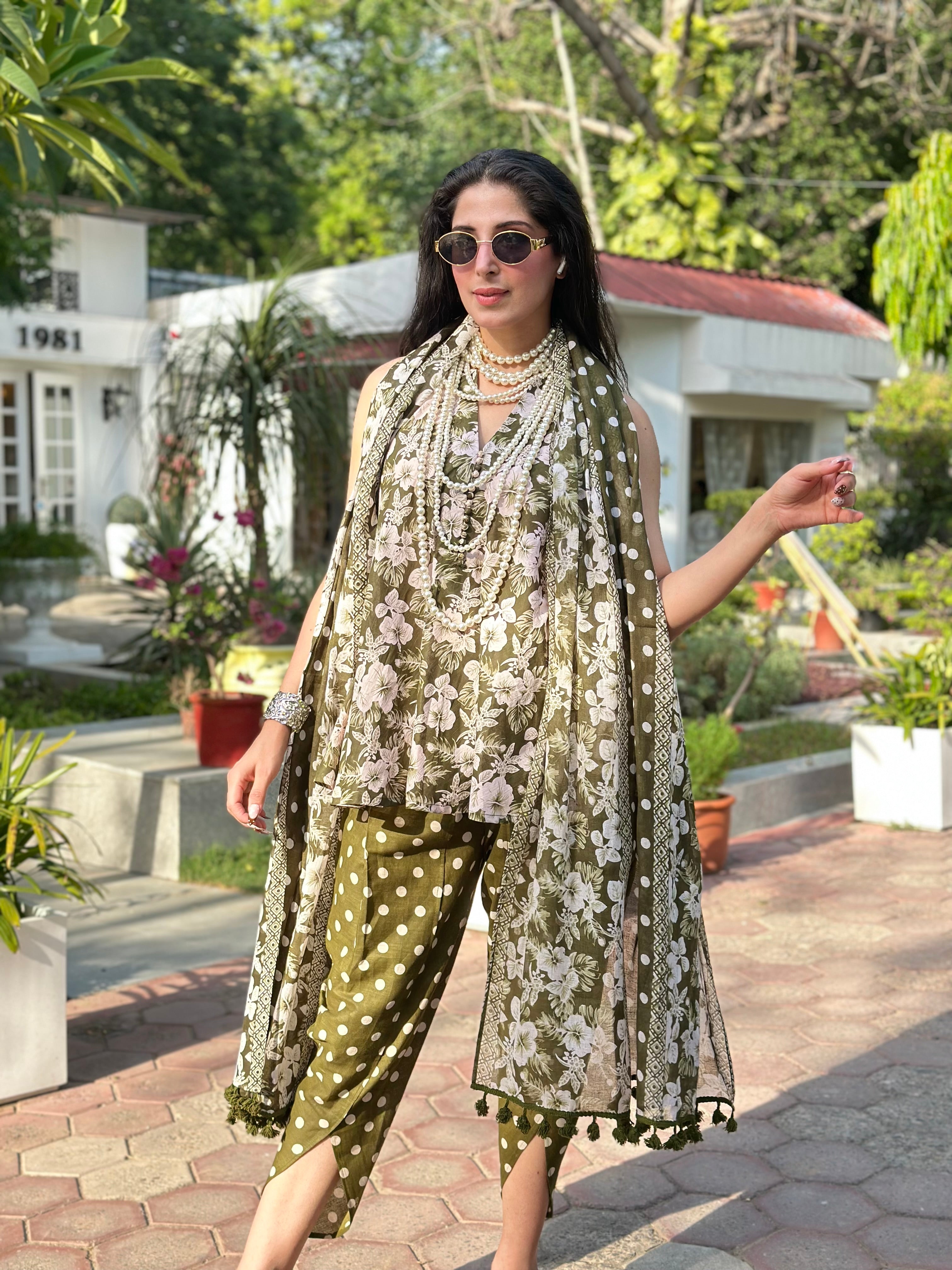 MHENDI GREEN OUTFIT