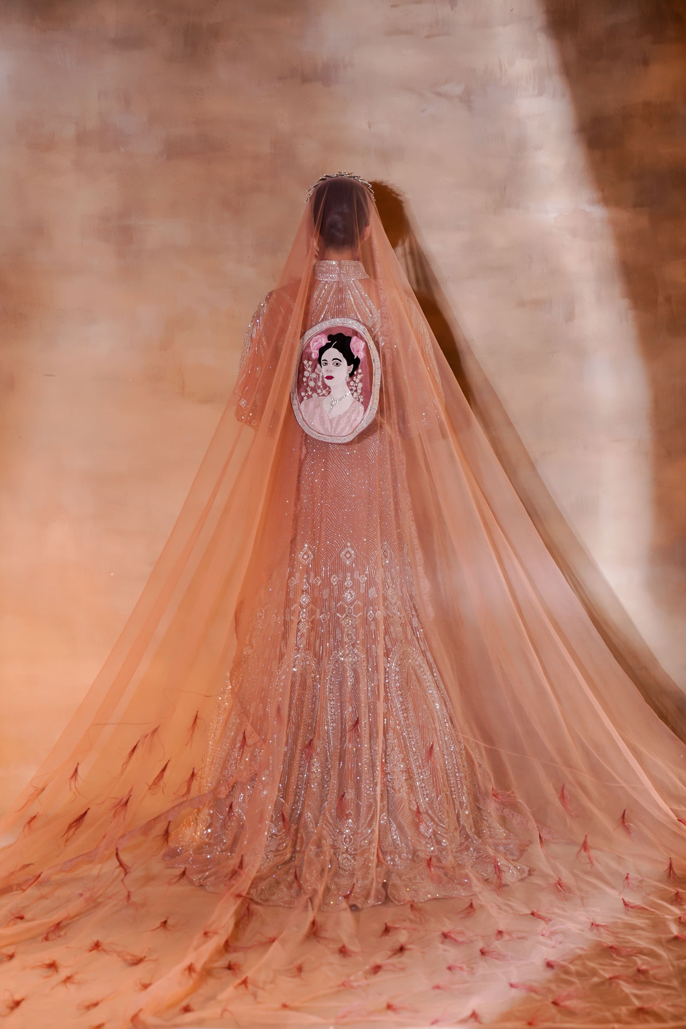 ROSE GOLD FISH CUT