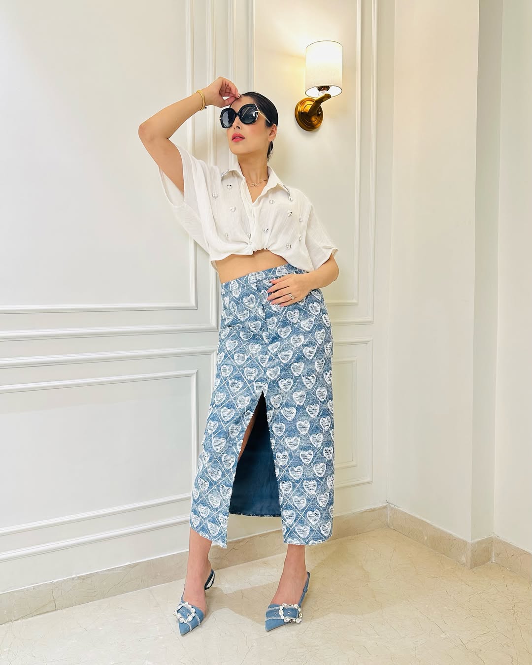 DENIM SKIRT WITH SHIRT