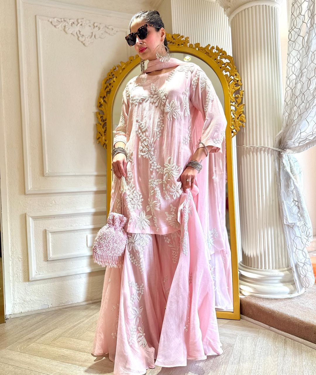 PINK COLOR KURTI WITH EMBROIDERY