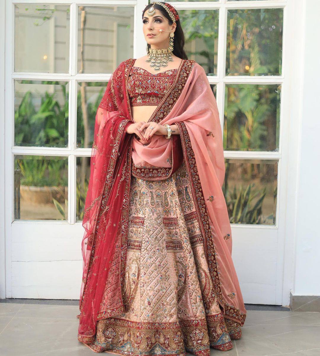 ELEGANT EMBROIDERY BRIDAL LEHENGA