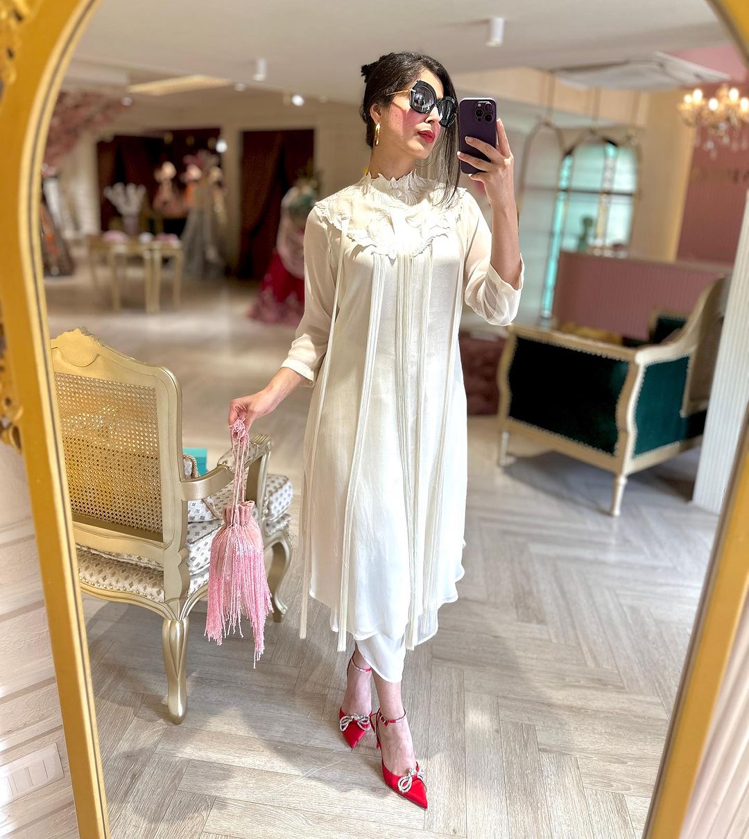 WHITE COLOR KURTI