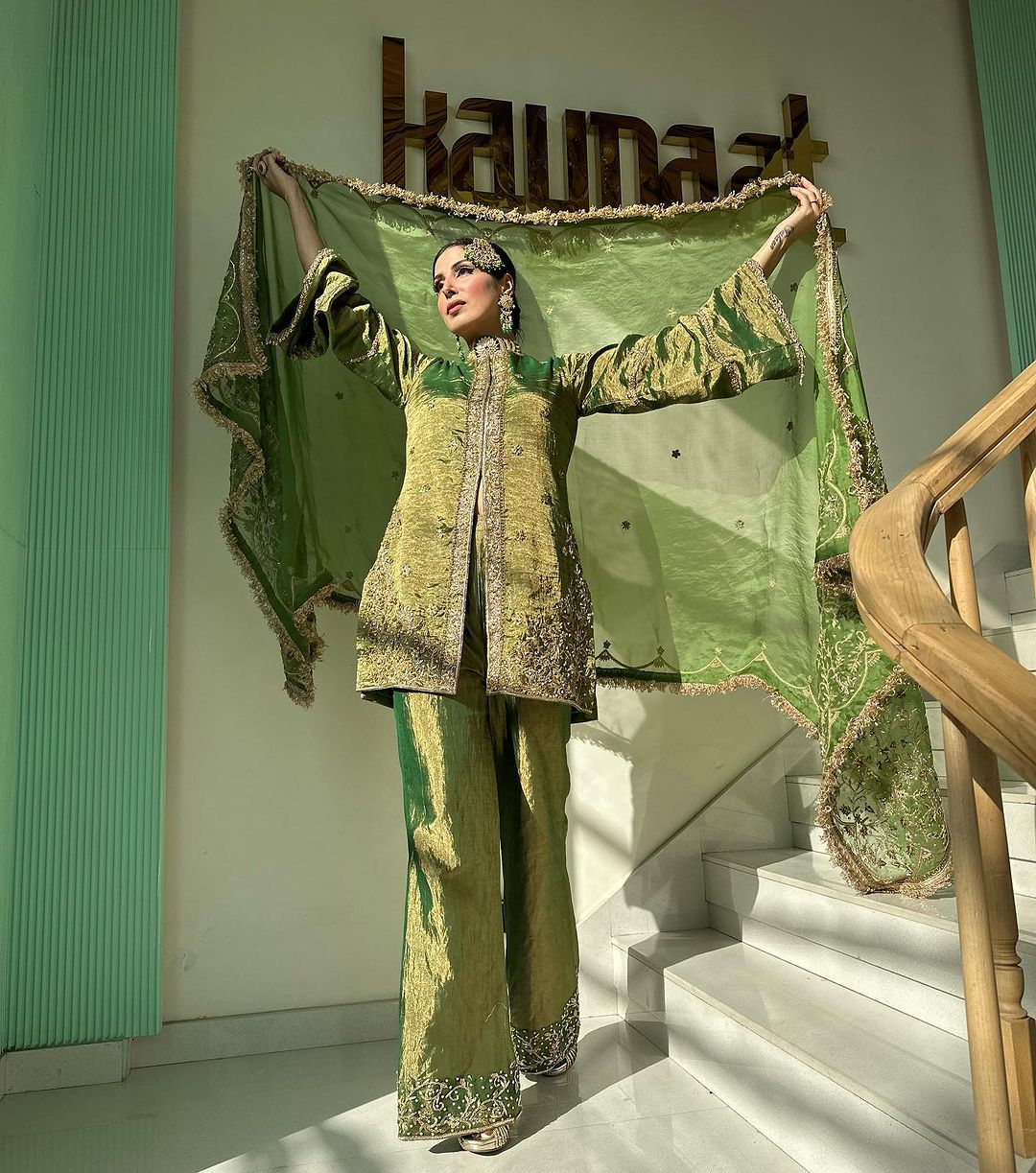 DARK GREEN COLOR KURTI WITH BEAUTIFUL DESIGN