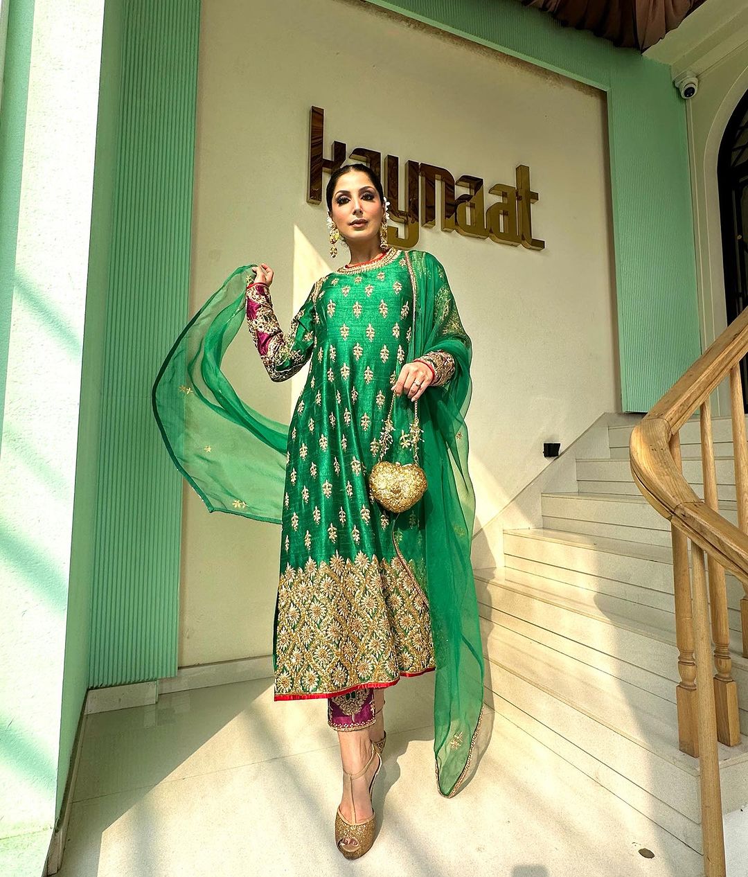 GREEN COLOR KURTI WITH EMBROIDERY