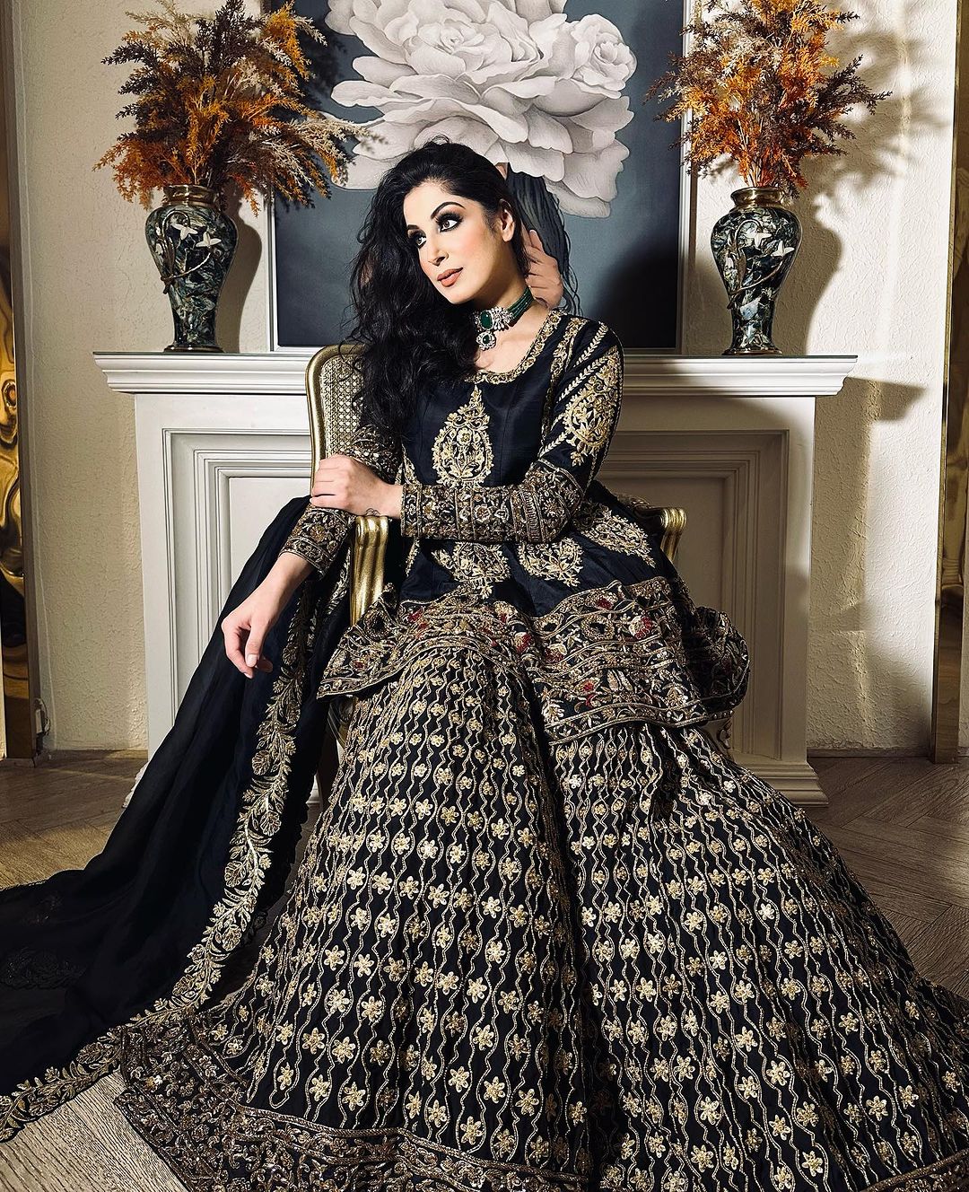 GARARA SUIT SET ADORNED DEEP COAL
