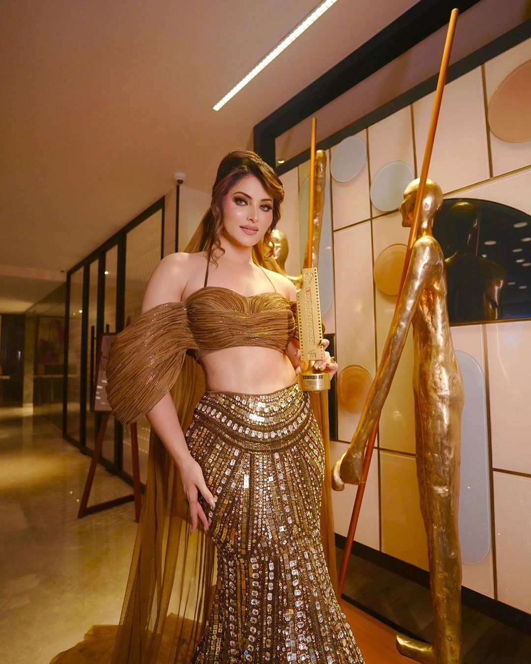 URVASHI RAUTELA X KAYNAAT BY AANCHAL SAWHNEY