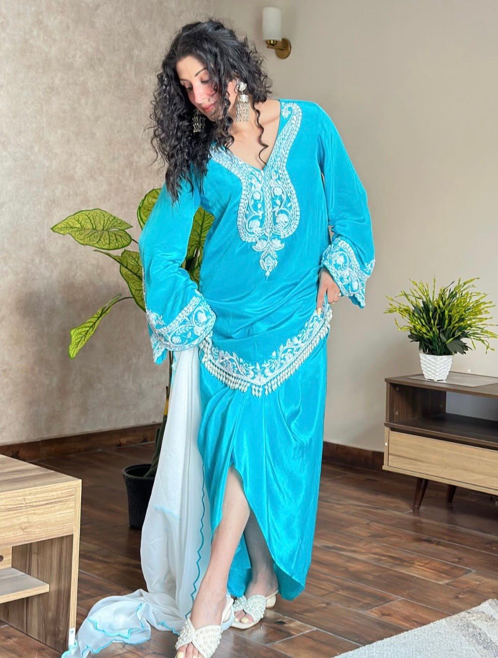 TURQUOISE BLUE SUIT SET