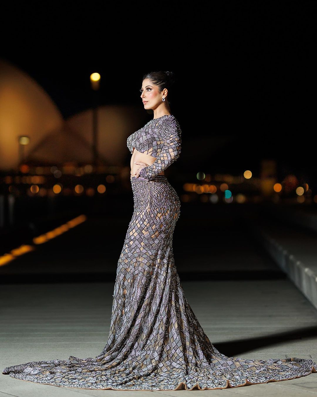 GRAY AND SILVER FISH CUT LEHENGA