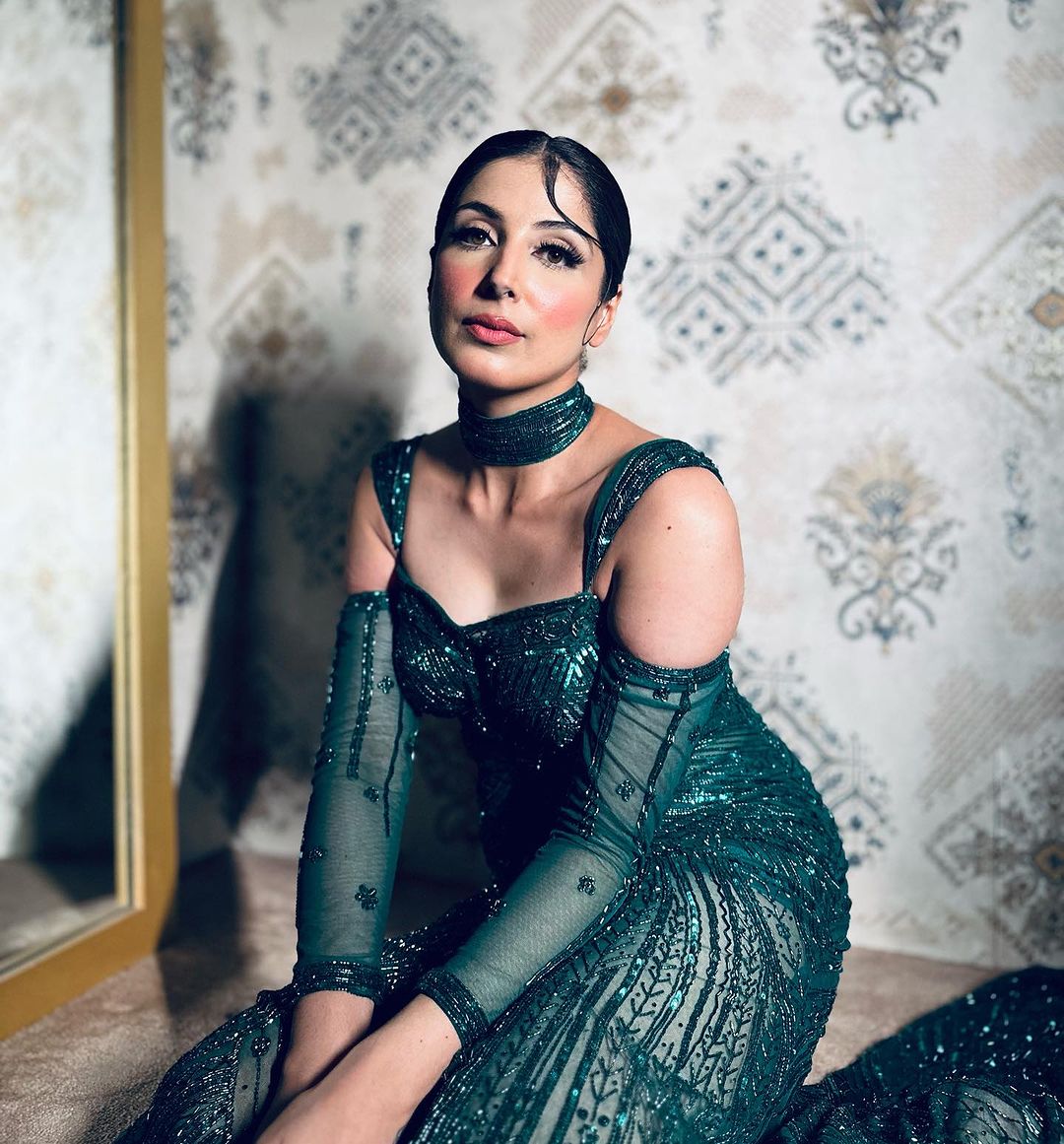 PINE GREEN FISH CUT LEHENGA