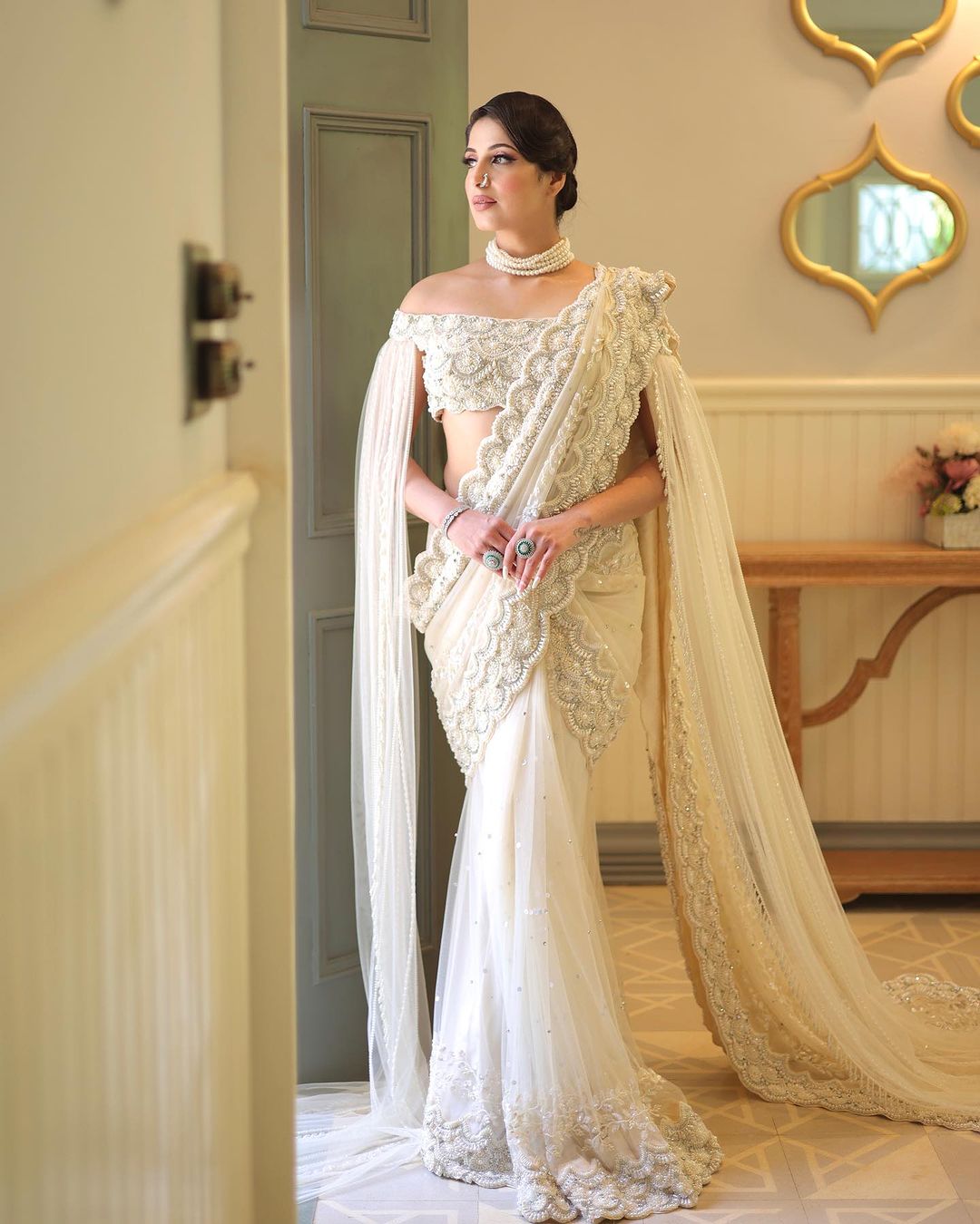 CREAM WHITE COLOR SAREE WITH FAIRY DESIGN & LONG TRAIL