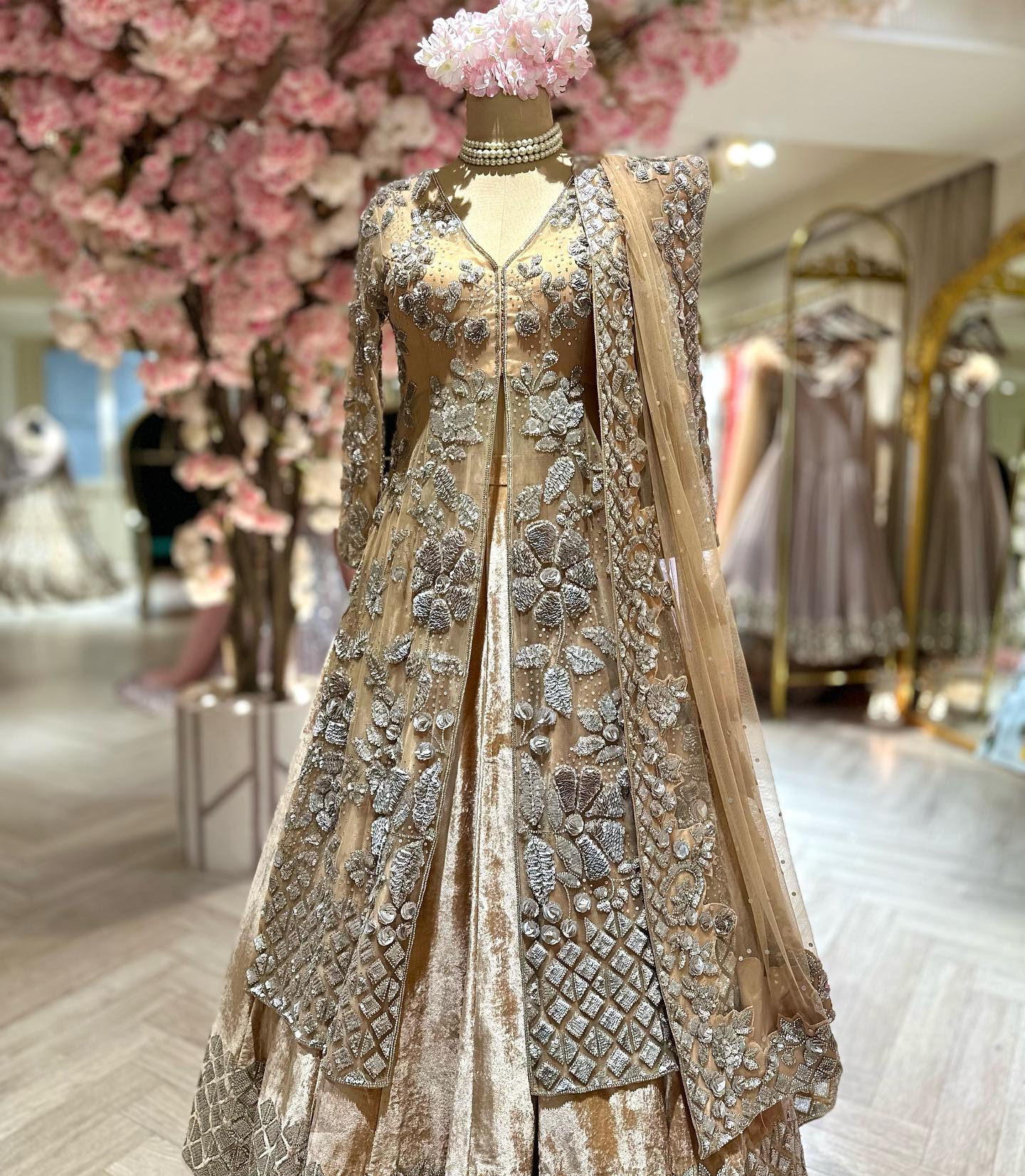 CREAM GOLD VELVET ANARKALI SUIT WITH DUPATTA