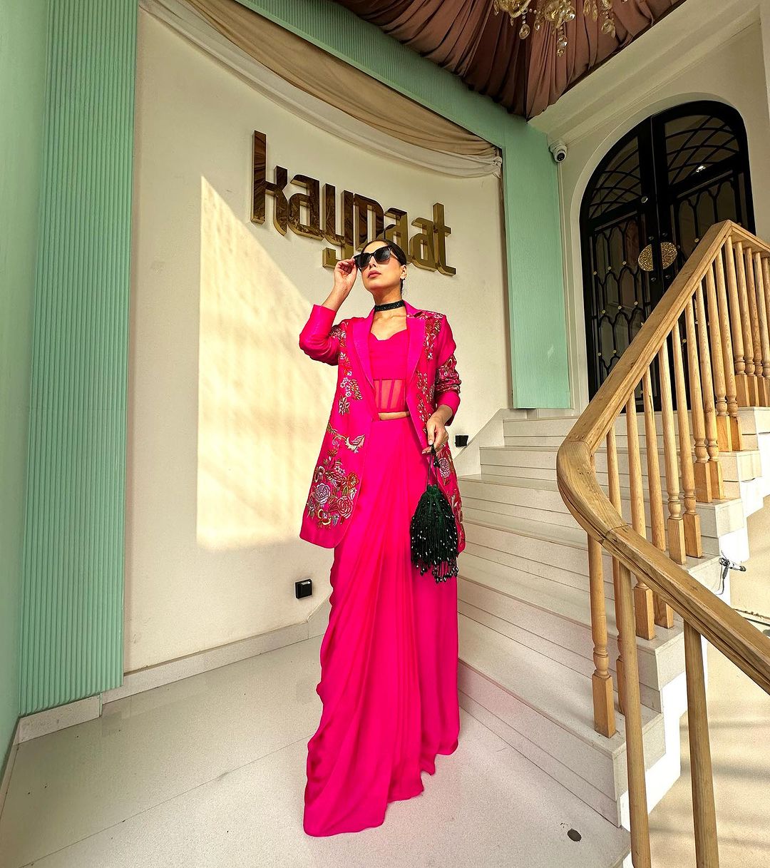 ROSE PINK COLOR SAREE WITH ELEGANT DESIGN