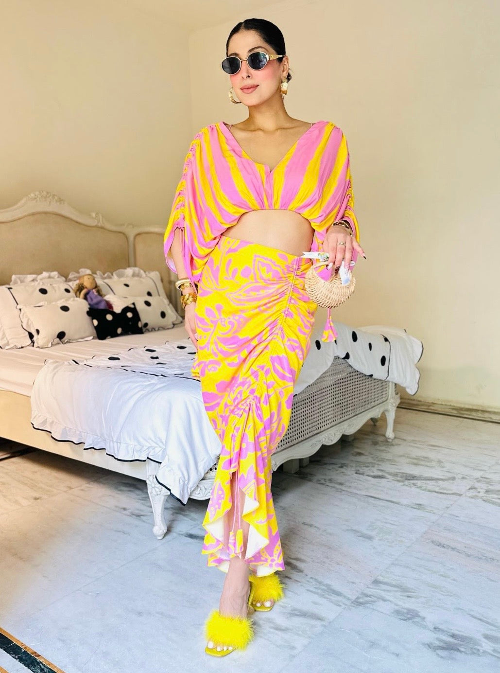 PINK AND NEON RESORT OUTFIT