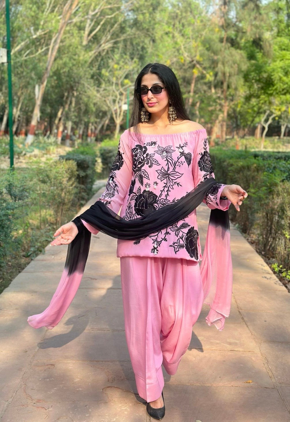 OFF SHOULDER KUTI SET
