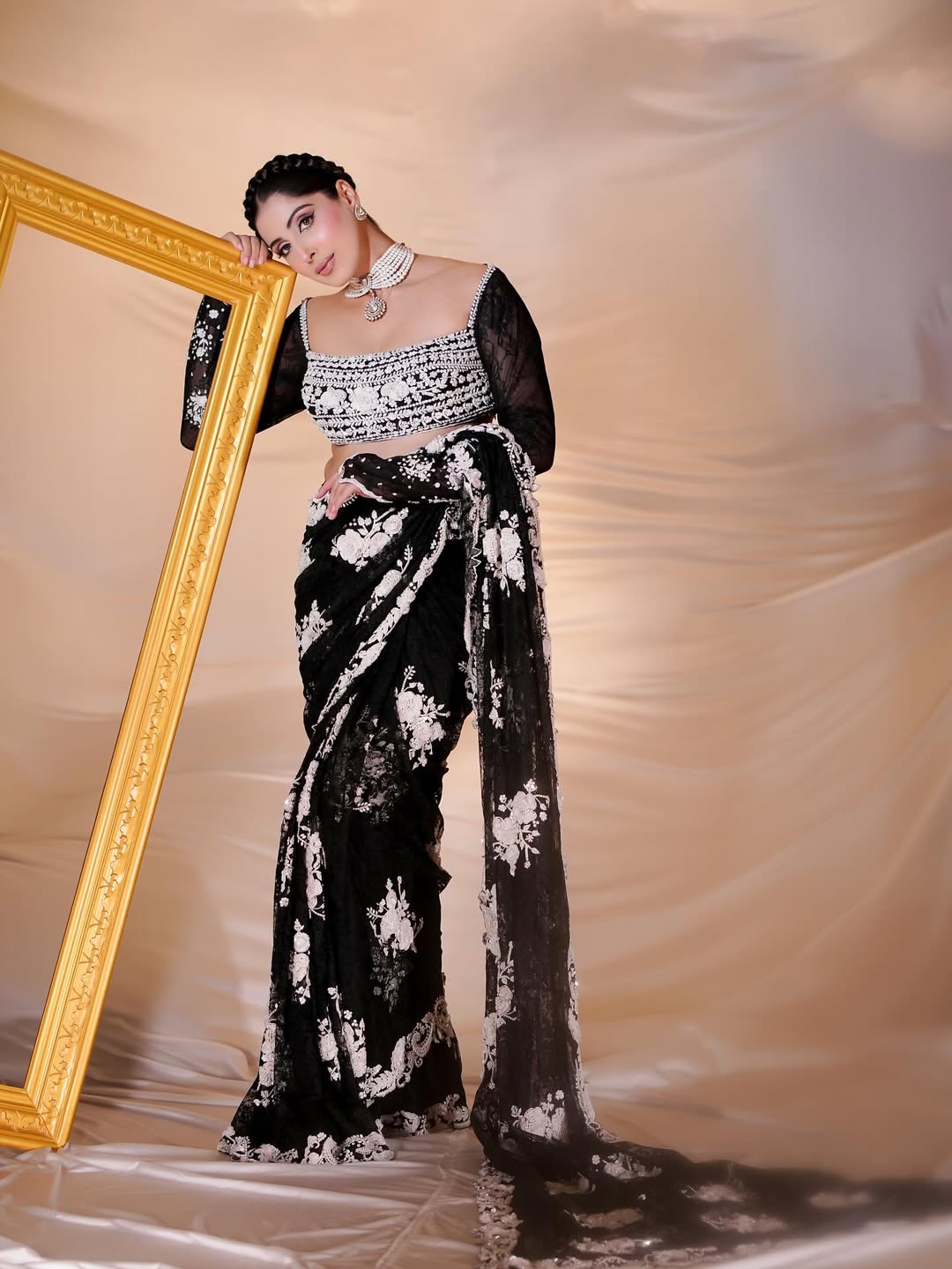 ROYAL BLACK SAREE