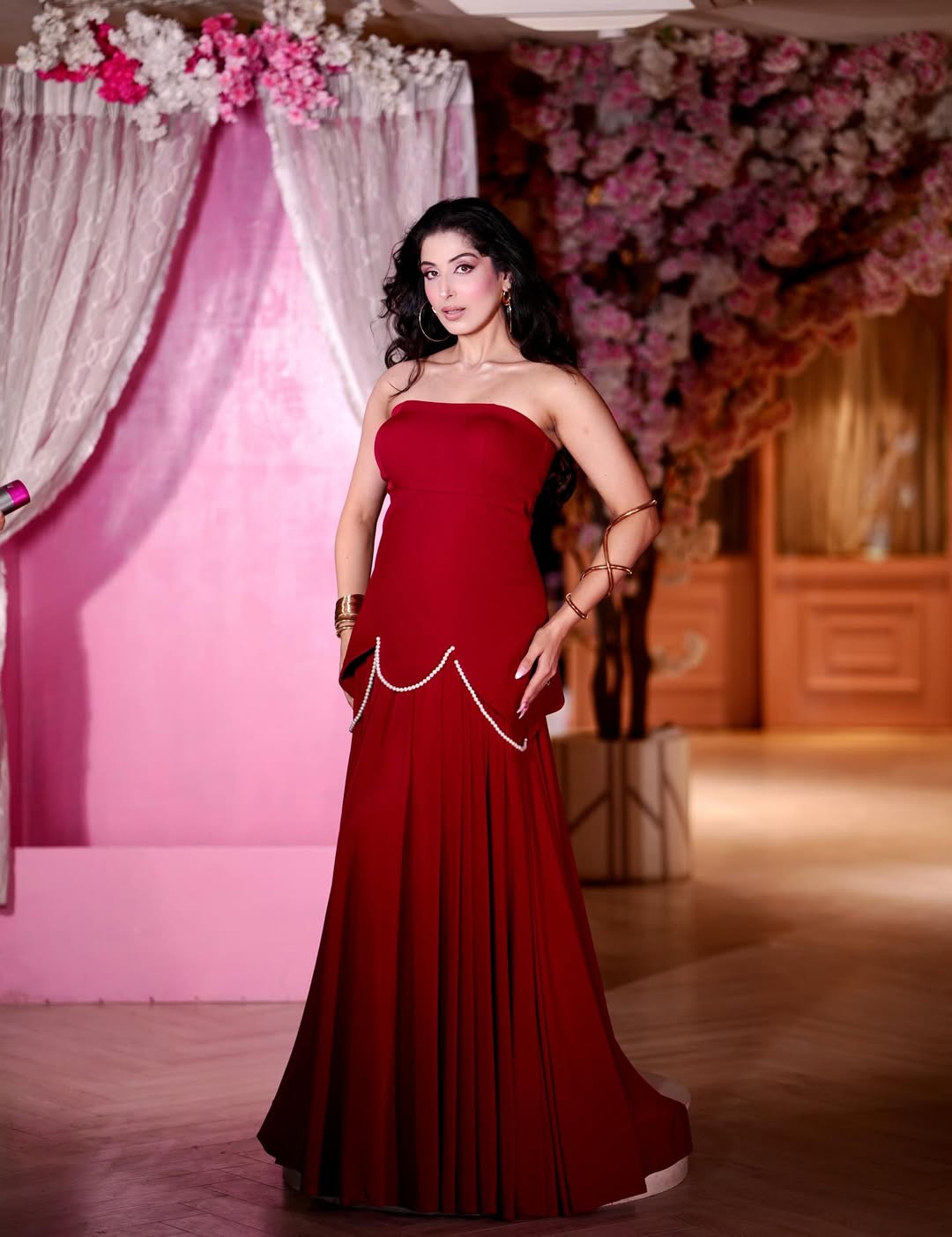 DEEP RED GOWN