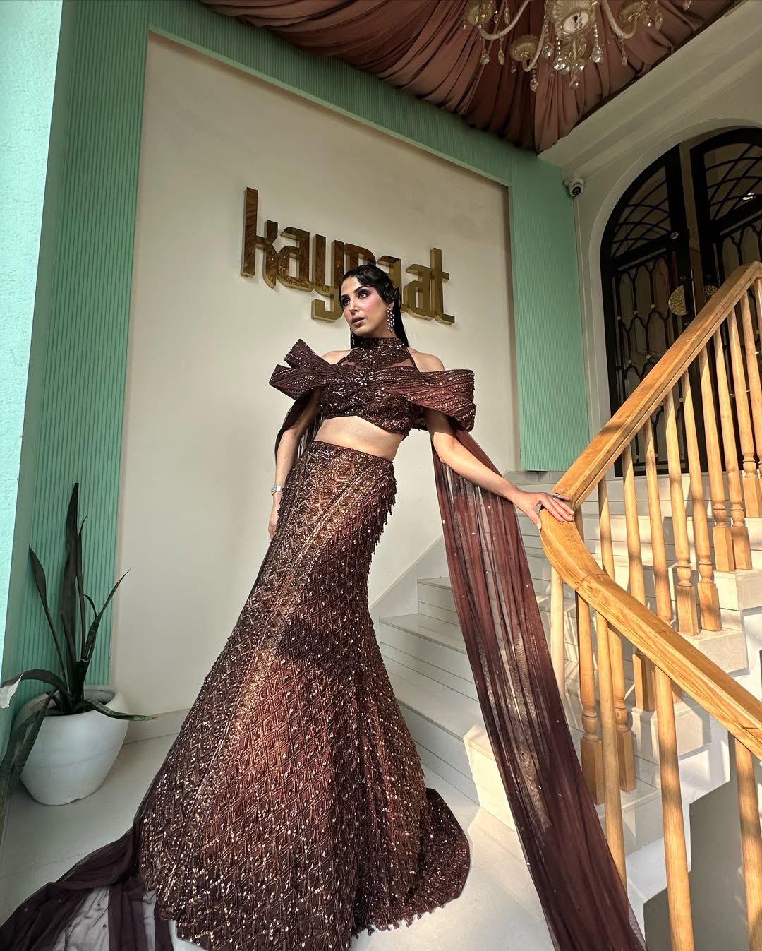 COFFEE BROWN FISH CUT