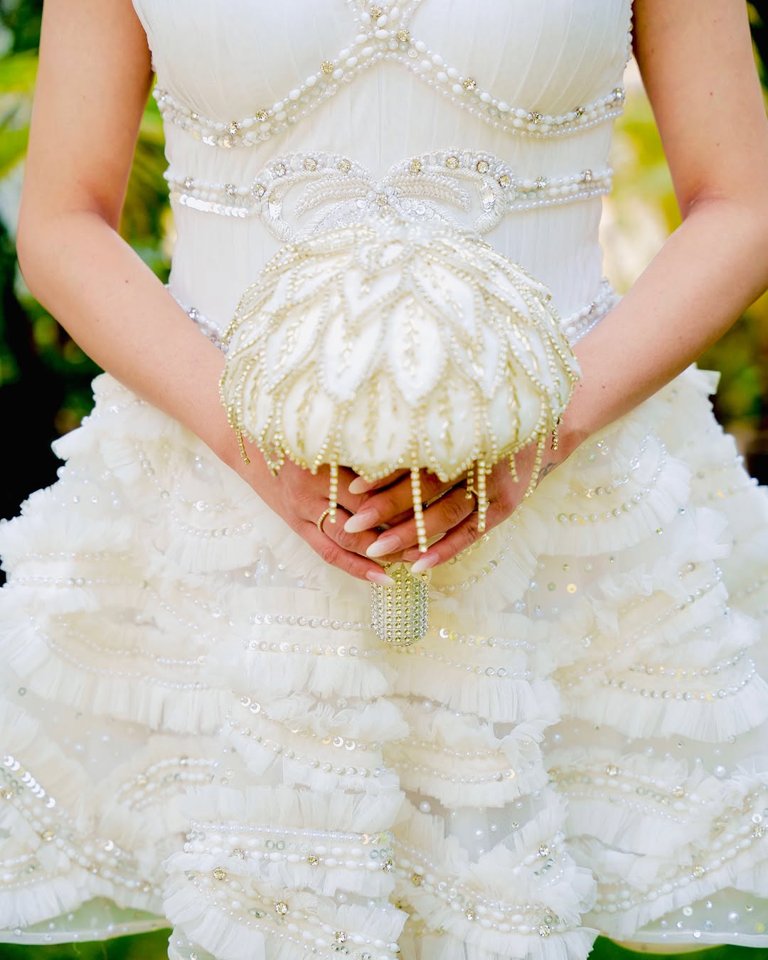 SHORT IVORY FRILL OUTFIT