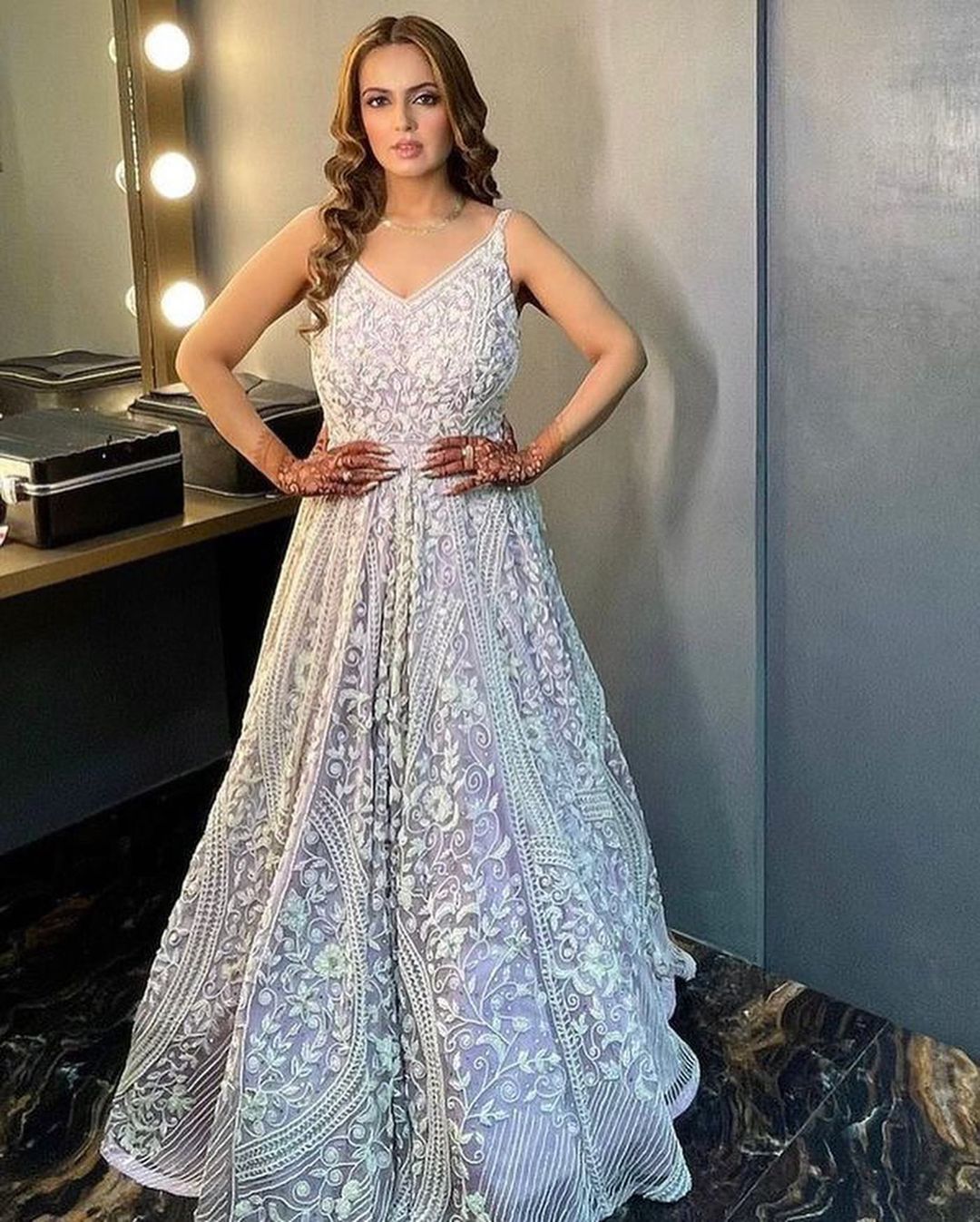 THIRSTLE COLOR GOWN WITH V PEARL WORK