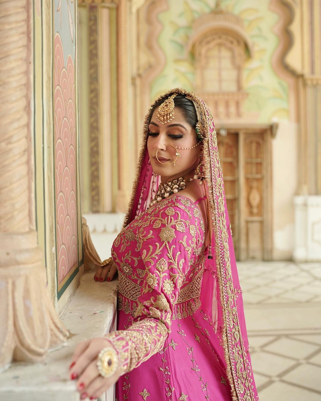 BLUSH COLOR EMBROIDRED LEHENGA SET