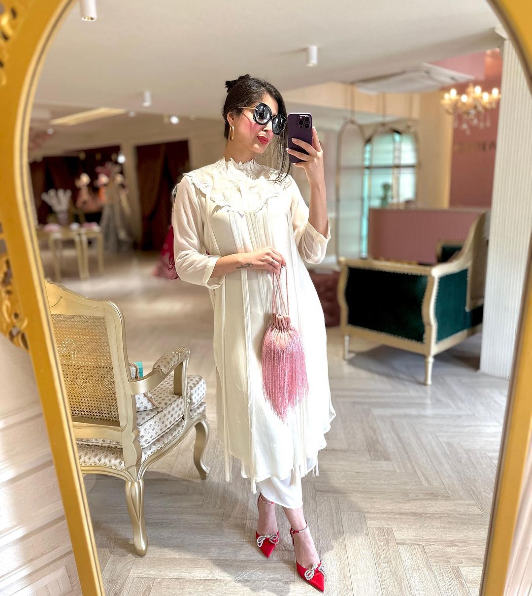 WHITE COLOR KURTI