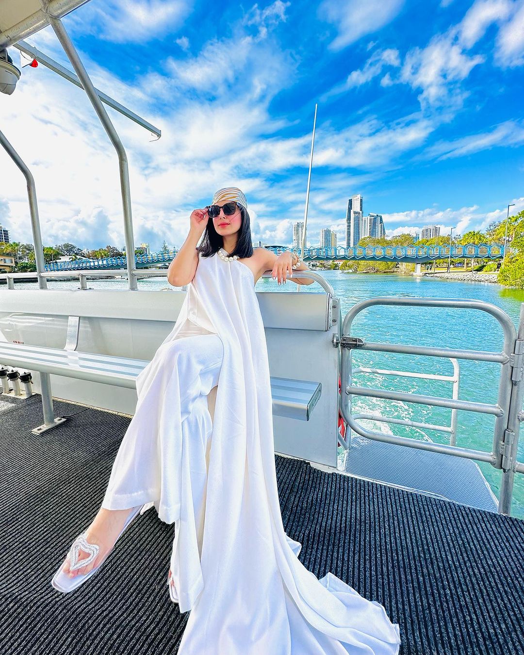 WHITE DRESS