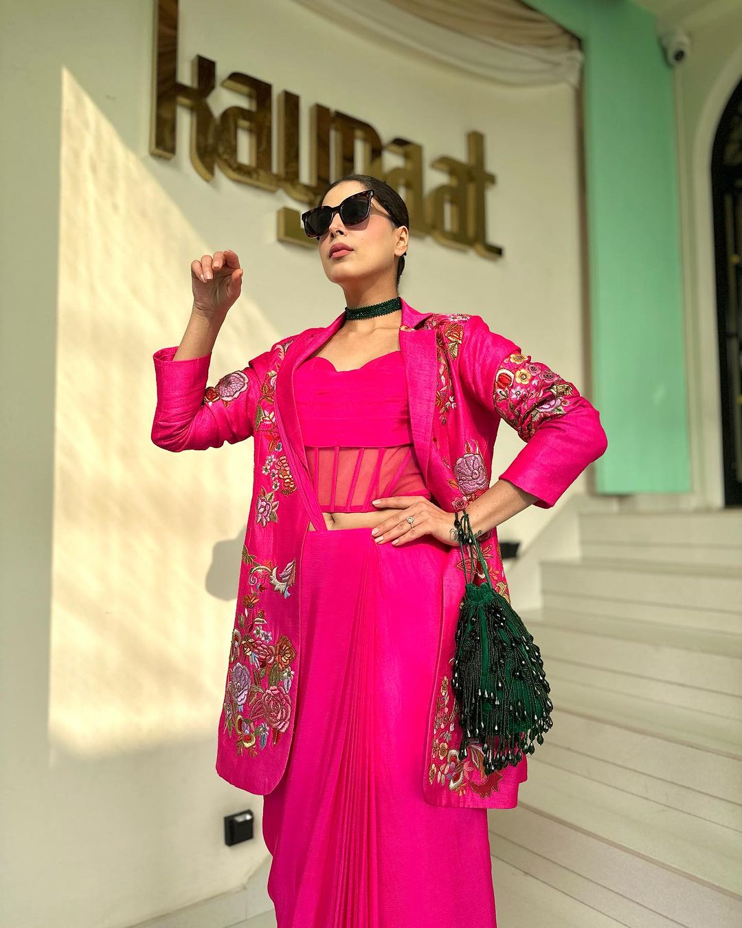 ROSE PINK COLOR SAREE WITH ELEGANT DESIGN