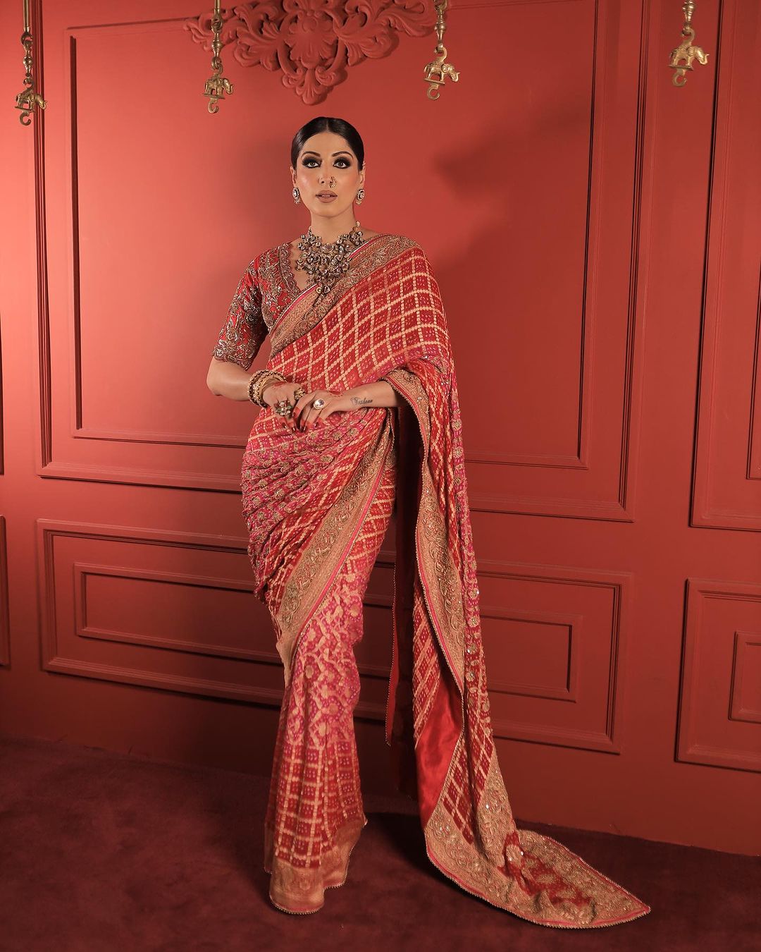 INDIAN RED COLOR SAREE WITH HEAVY EMBRODIERY