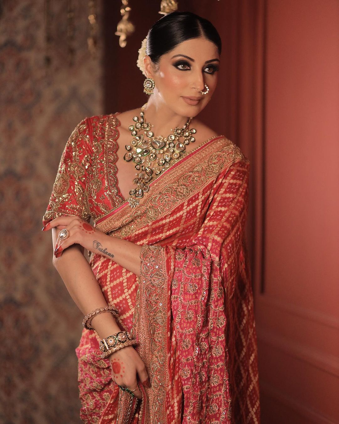 INDIAN RED COLOR SAREE WITH HEAVY EMBRODIERY