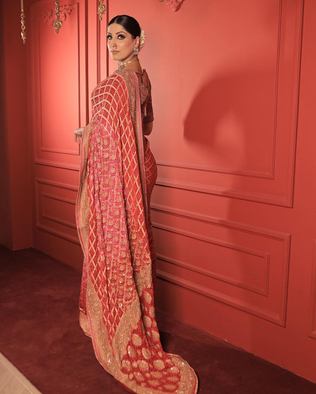 INDIAN RED COLOR SAREE WITH HEAVY EMBRODIERY