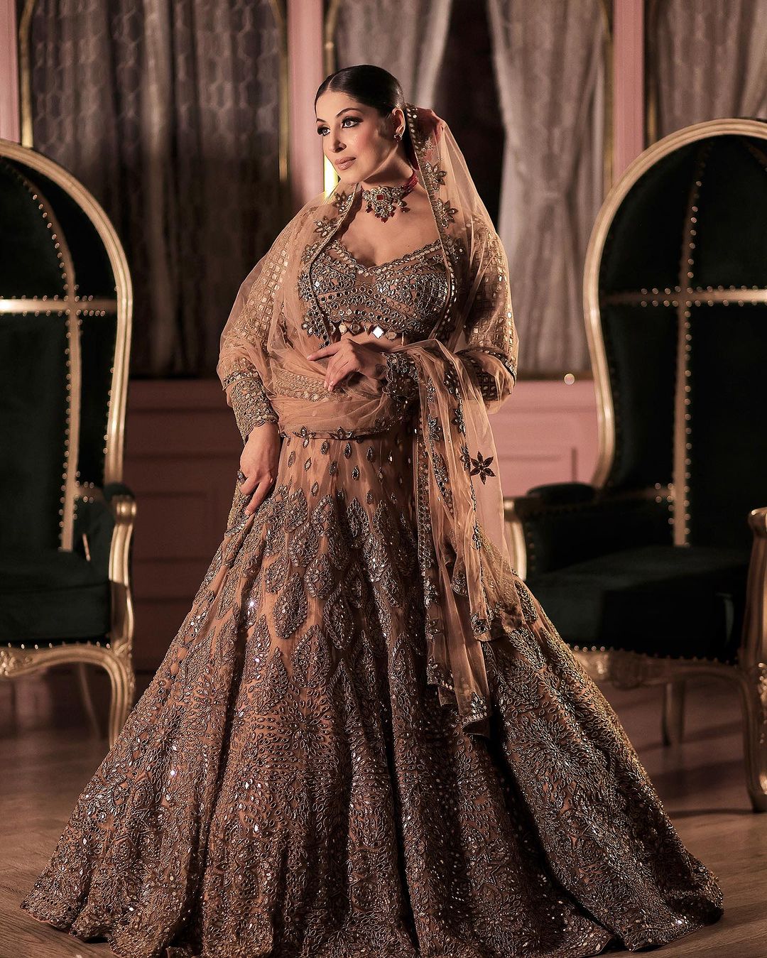 BABY ORCHID AND ROSE GOLD BRIDAL LEHENGA