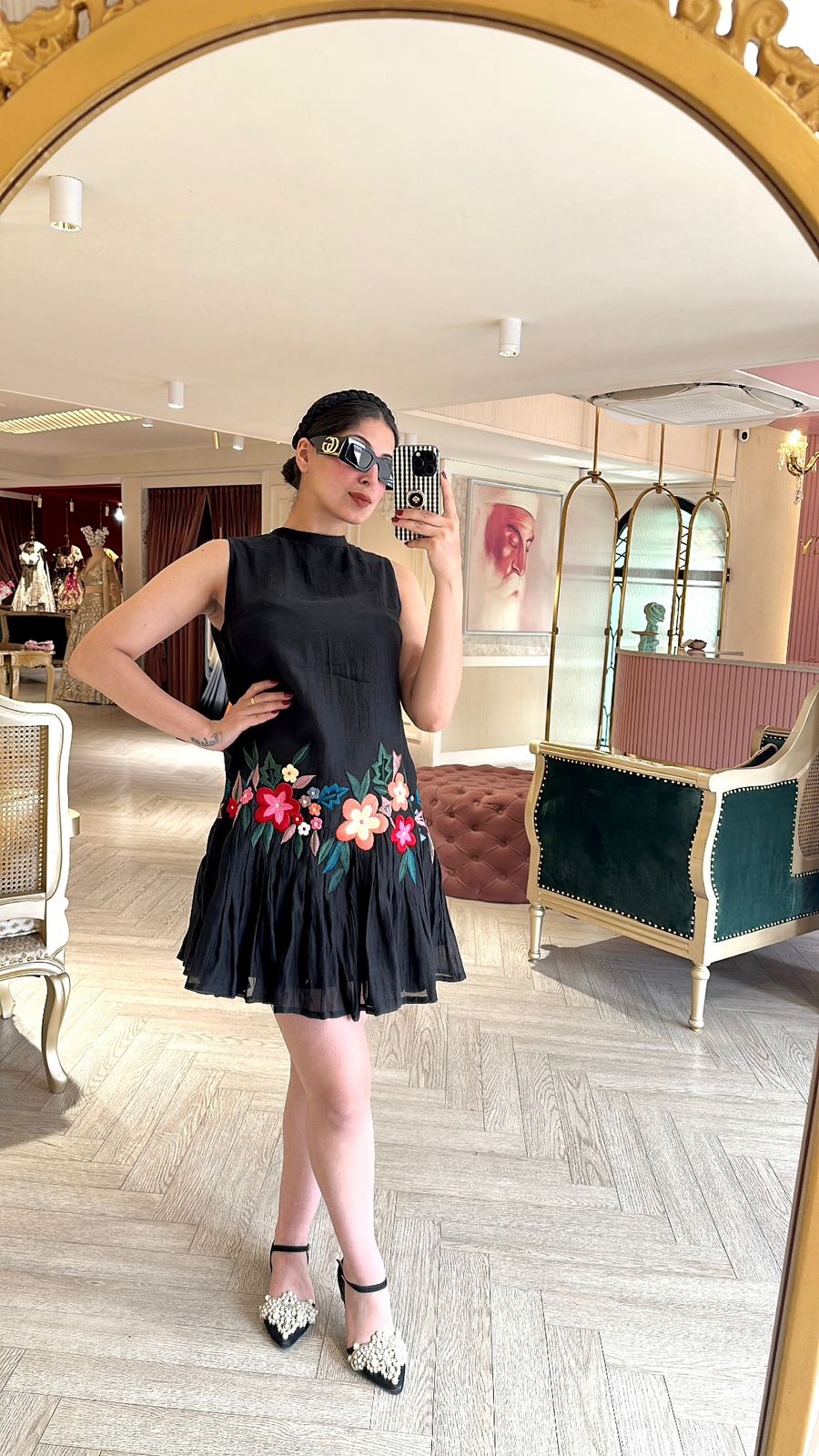 BLACK SHORT  PLEATED DRESS